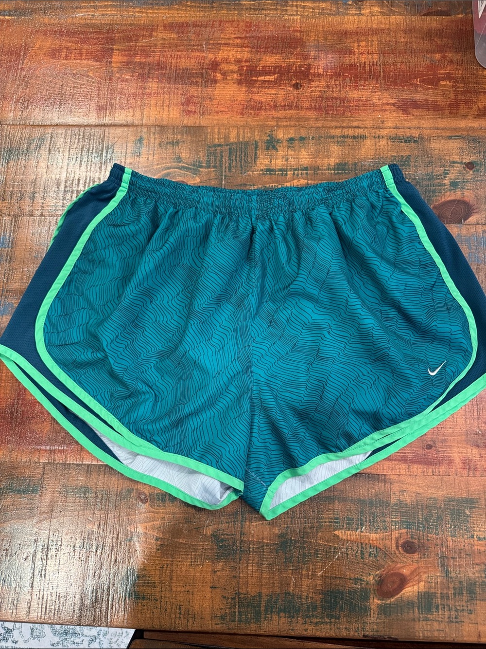 Nike Tempo Teal and Green athletic Shorts size 1X